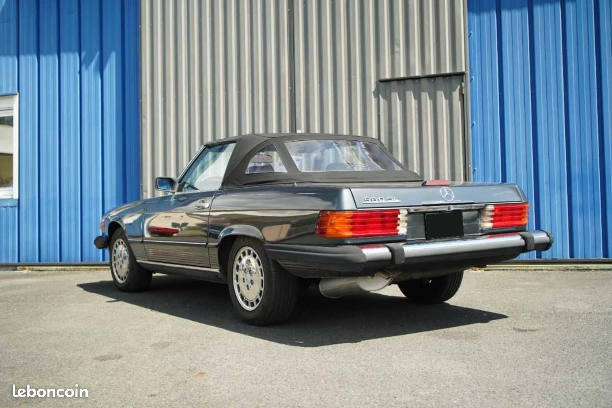 Mercedes 560 SL (image 11)
