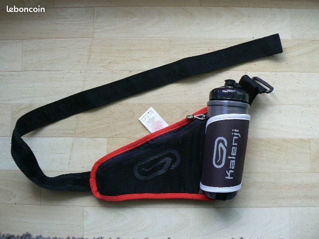 Ceinture porte gourde Kalenji avec son bidon Sport Plein air