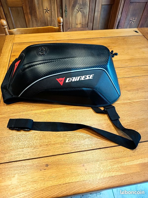 Sac à dos moto (image 1)