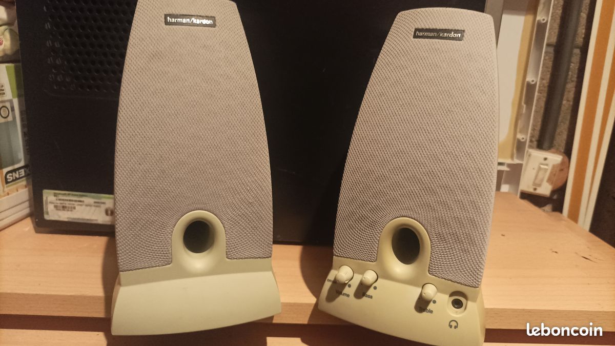 Haut parleur herman kardon (image 1)