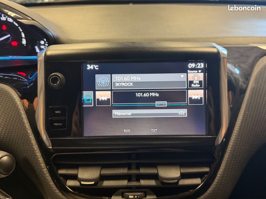 PEUGEOT 2008 GENERATION-I 1.6 100 CH ACTIVE / RADAR DE RECUl (image 22)
