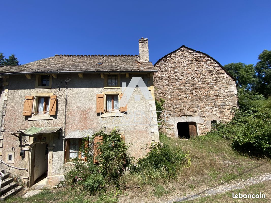 Maison 3 pièces 100 m² · à Lachamp-Ribennes · 100 m² · 55 000 €