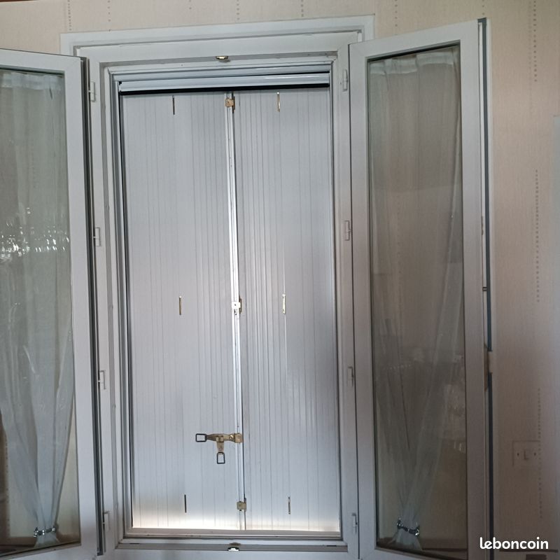 Volet ventaux pvc (image 1)