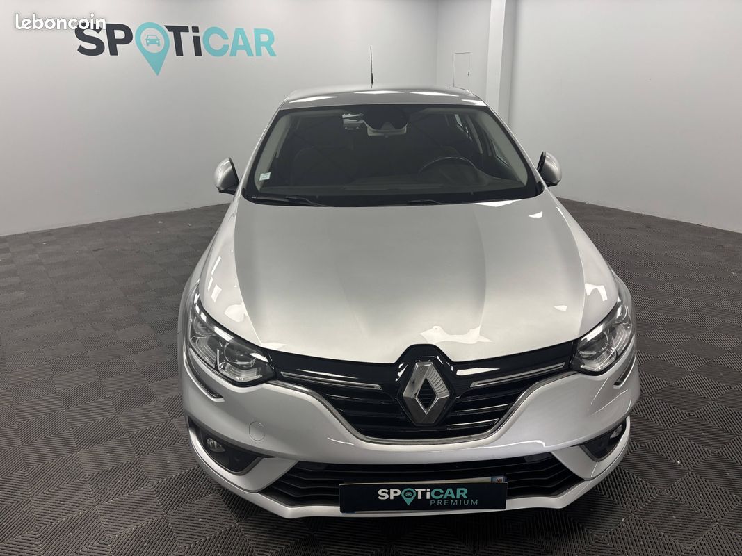 RENAULT Mégane IV Berline TCe 115 FAP Business (image 2)