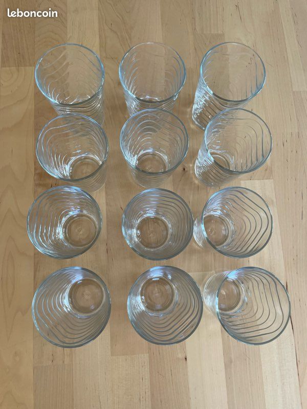Lot de 12 verres (image 1)