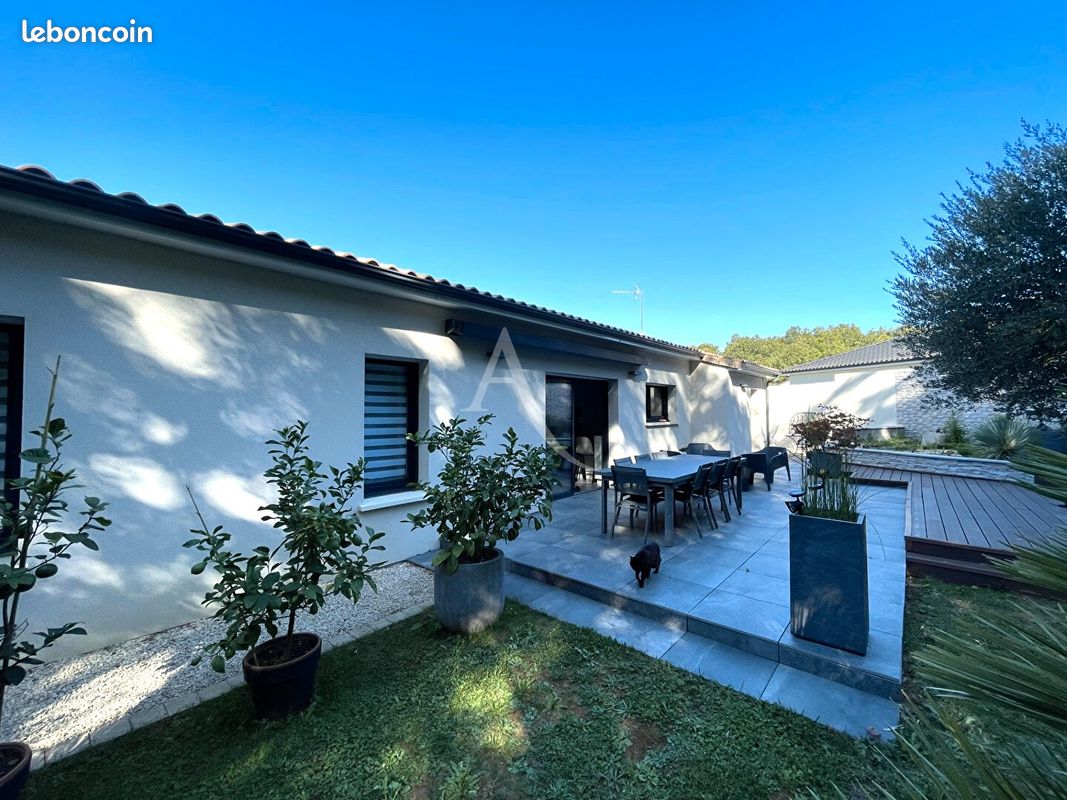 Maison 5 pièces 114 m² · à Ligugé · 114 m² · 315 000 €