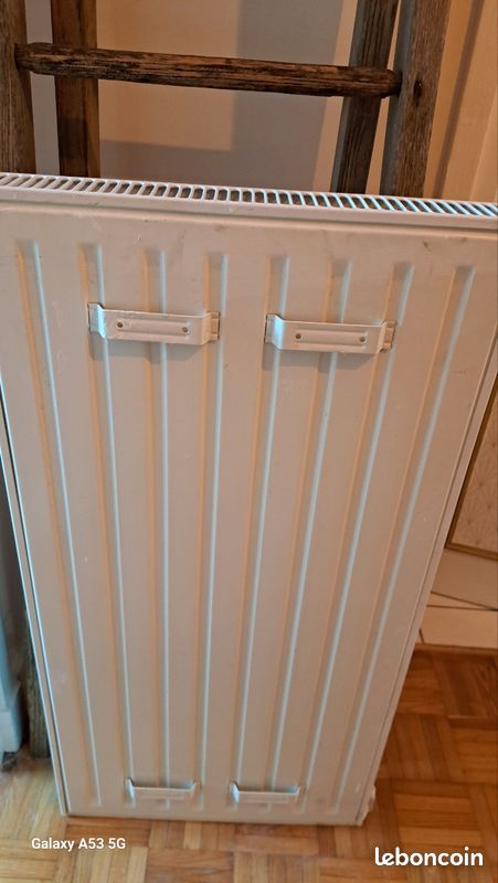 Radiateur à eau l45 × h90 × p6 cm (image 4)