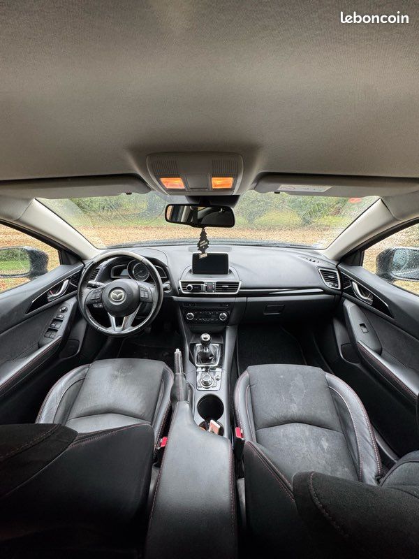 Mazda 3 (image 3)