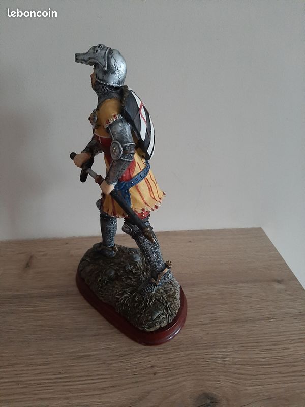 Figurine Buste Chevalier Moyen Âge 1:10 – Non Peint – Kit à Peindre