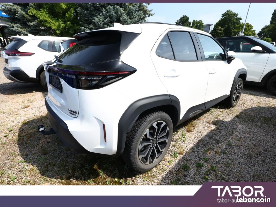 Toyota Yaris Cross 1.5 Hybrid 116 Comfort AWD-i (image 3)
