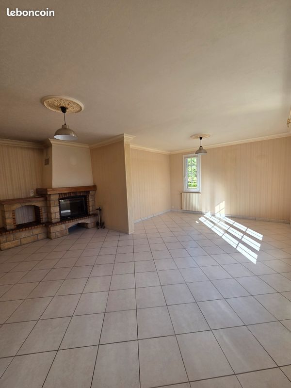 Maison 6 pièces 113 m² · à La Boissière-des-Landes · 113 m² · 1 085 €/mois