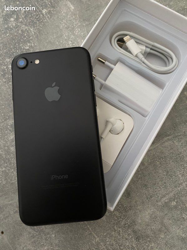 IPhone neuf (image 1)