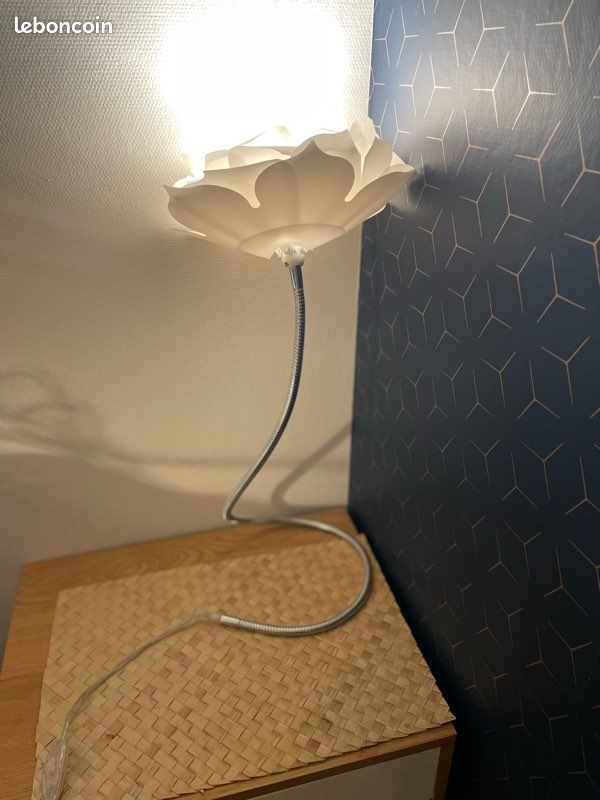 2 lampes de chevets forme fleurs (image 5)