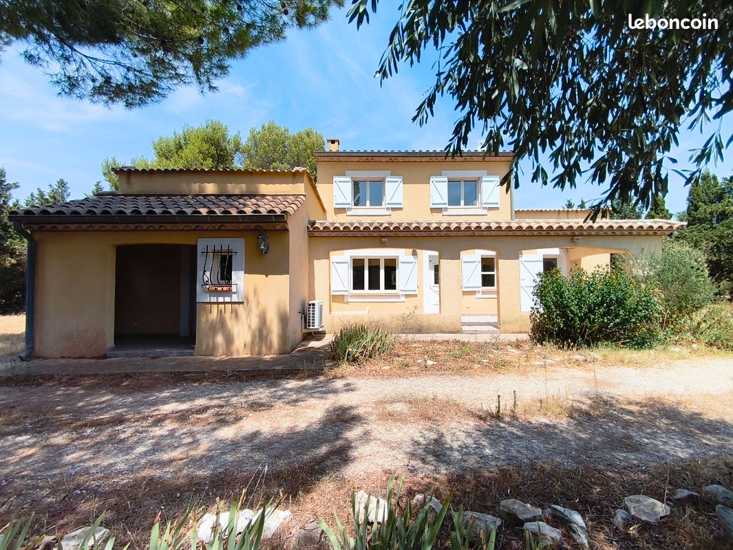 Maison 8 pièces 179 m² · à Canet · 179 m² · 399 800 €
