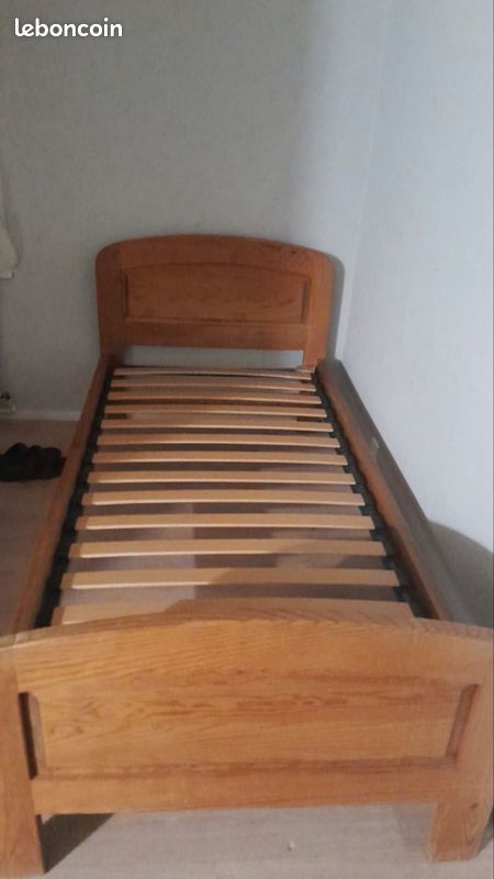 Lit (image 1)
