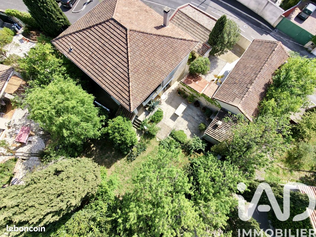 Maison 6 pièces 173 m² · à Nîmes · 173 m² · 530 000 €