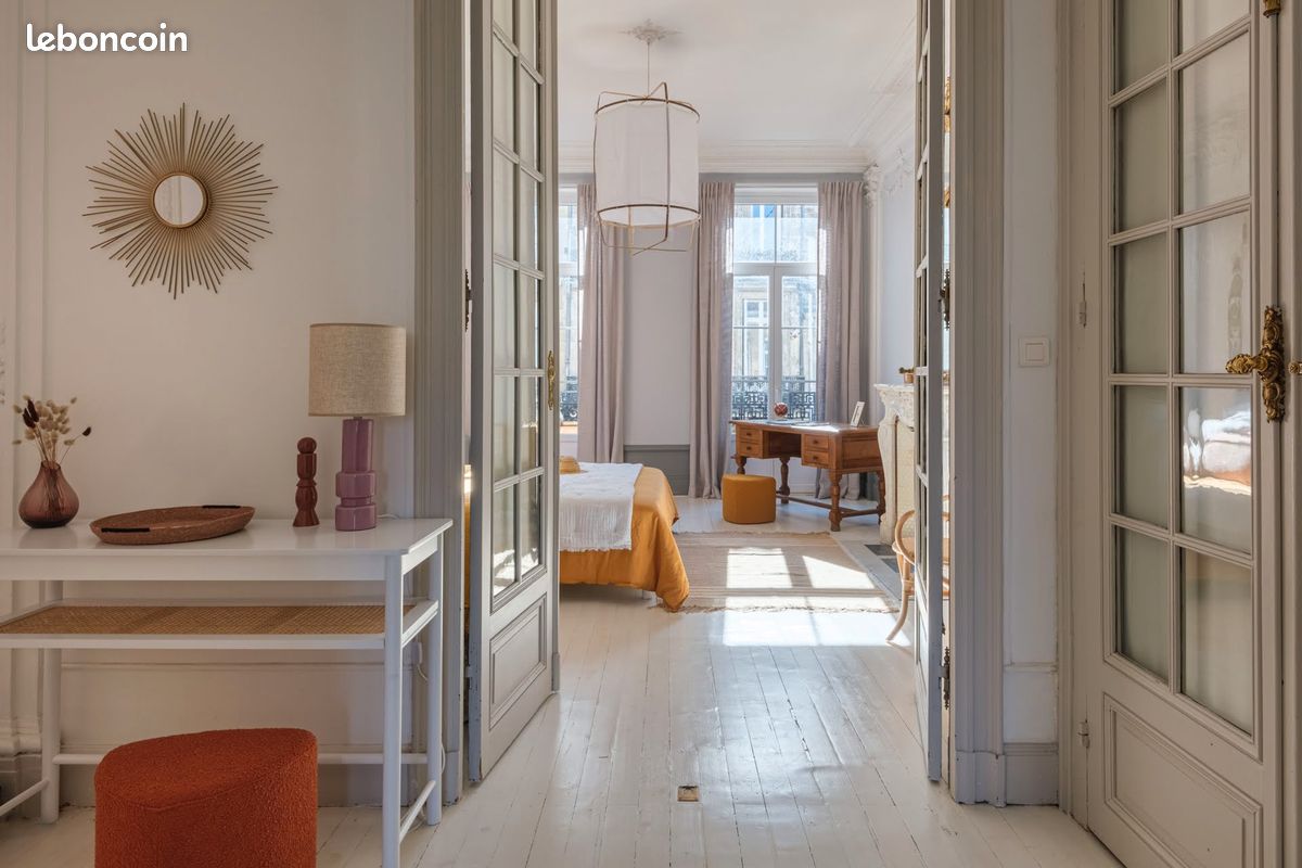Jardin Public, superbe T3 93 m² dans immeuble haussmannien - Bordeaux 33000 Grand Parc Paul Doumer (image principale 3)