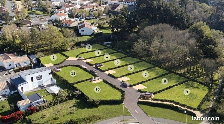 Terrain 358 m² · à Aizenay · 74 017 €