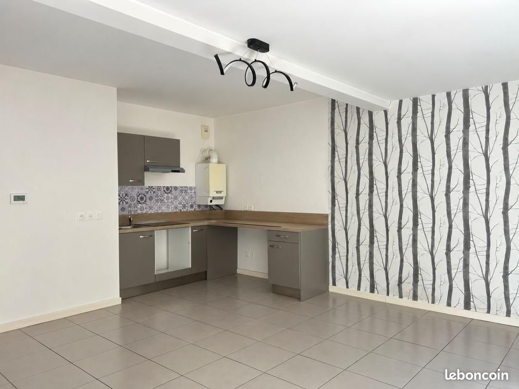 Appartement 2 pièces 50 m² · à Cenon · 50 m² · 692 €/mois