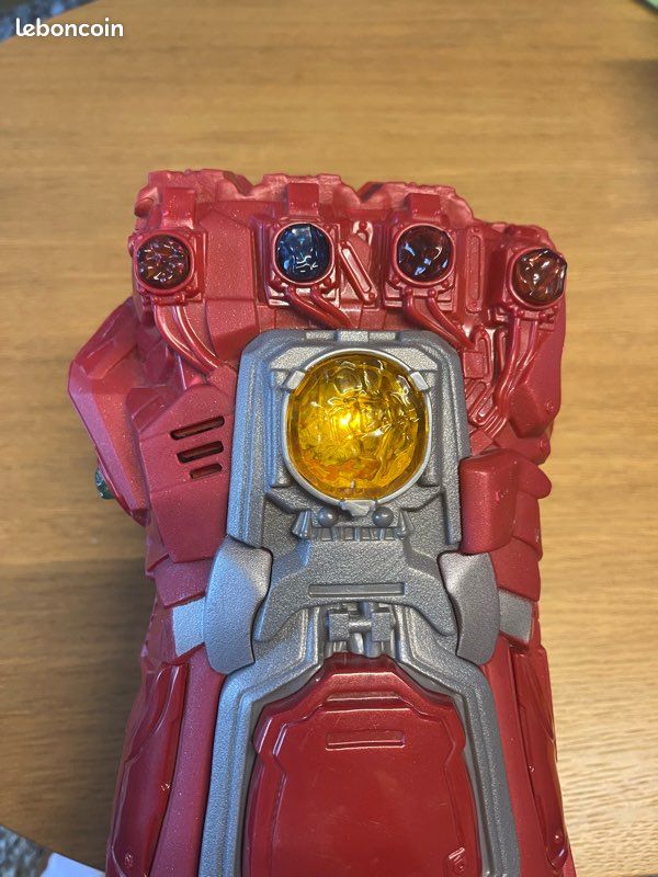UrMsun Gant pour les Avengers avec lumières LED, gant Thanos (image 2)