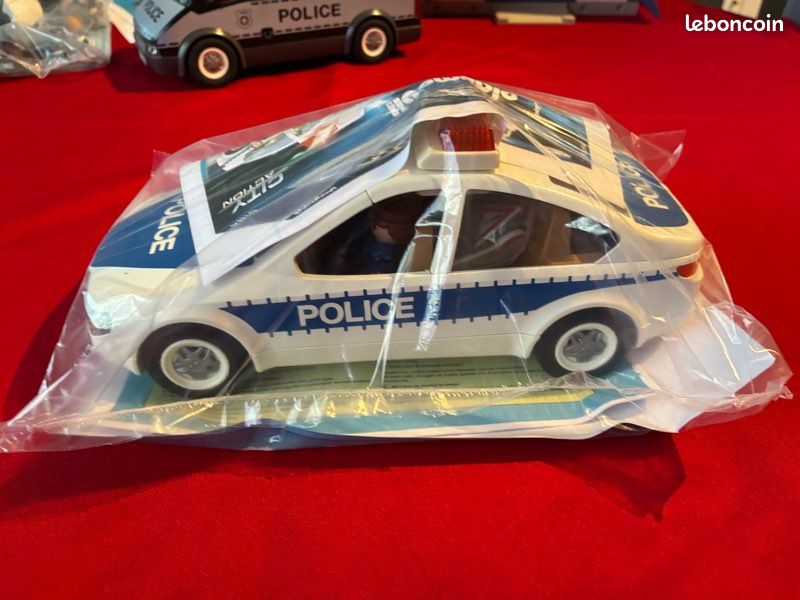 Playmobil voiture de police (image 3)