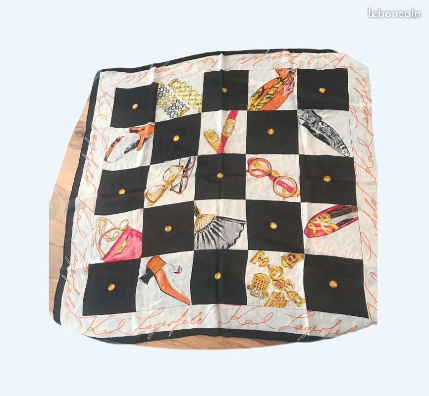 Foulard Karl Lagerfeld (image 1)