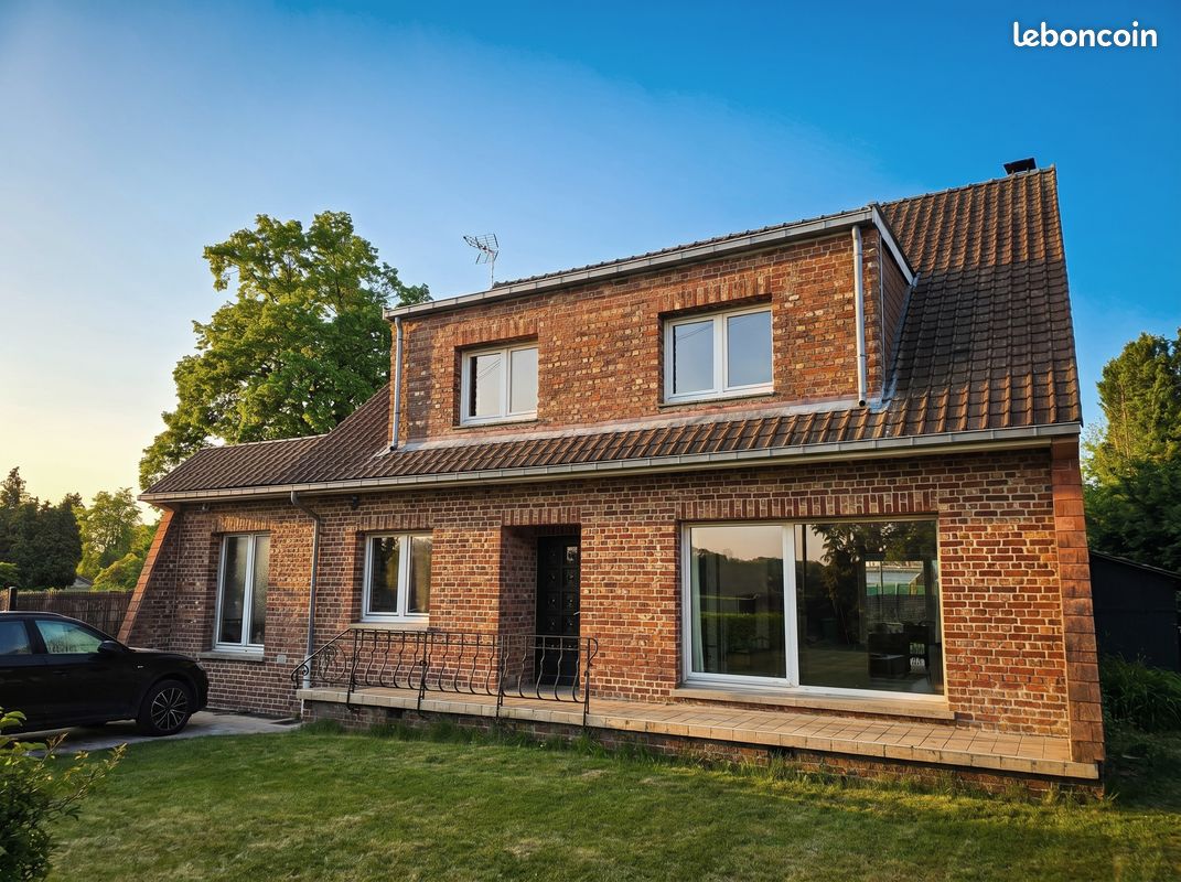 Maison 5 pièces 170 m² · à Mérignies · 170 m² · 399 000 €
