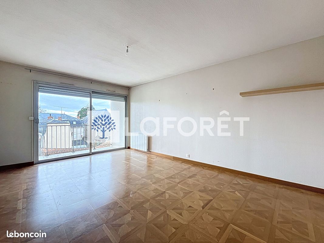 Appartement 2 pièces 52 m² · à Thouars · 52 m² · 545 €
