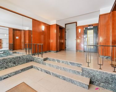 Appartement 750 000 € - 125 m²