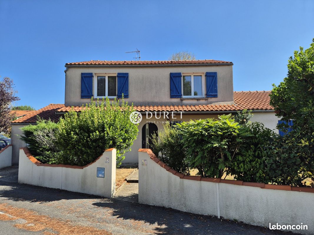 Maison 6 pièces 136 m² · à Clisson · 136 m² · 345 000 €
