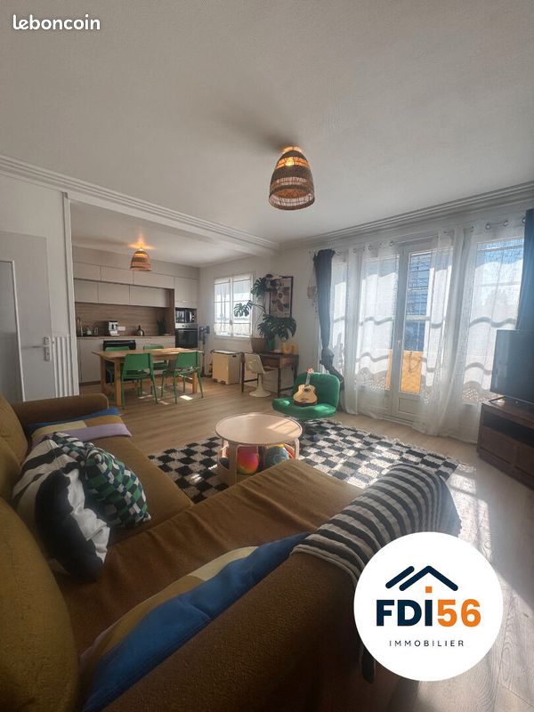 Appartement 4 pièces 81 m² · à Lorient · 81 m² · 1 000 €/mois