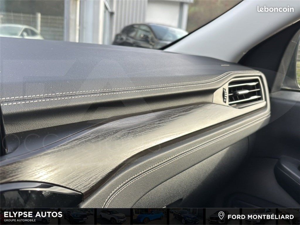 Ford Kuga III 2.5 DURATEC 225 CH PHEV POWERSHIFT Vignale (image 24)