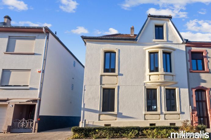 Parking/box 16 m² Montigny-lès-Metz