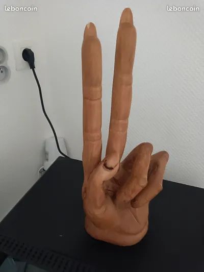 Sculpture sur bois décorative (image 5)