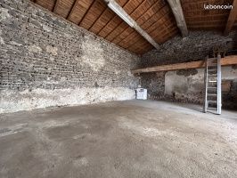 Parking 55 m² · à Blanzat · 55 m² · 59 500 €