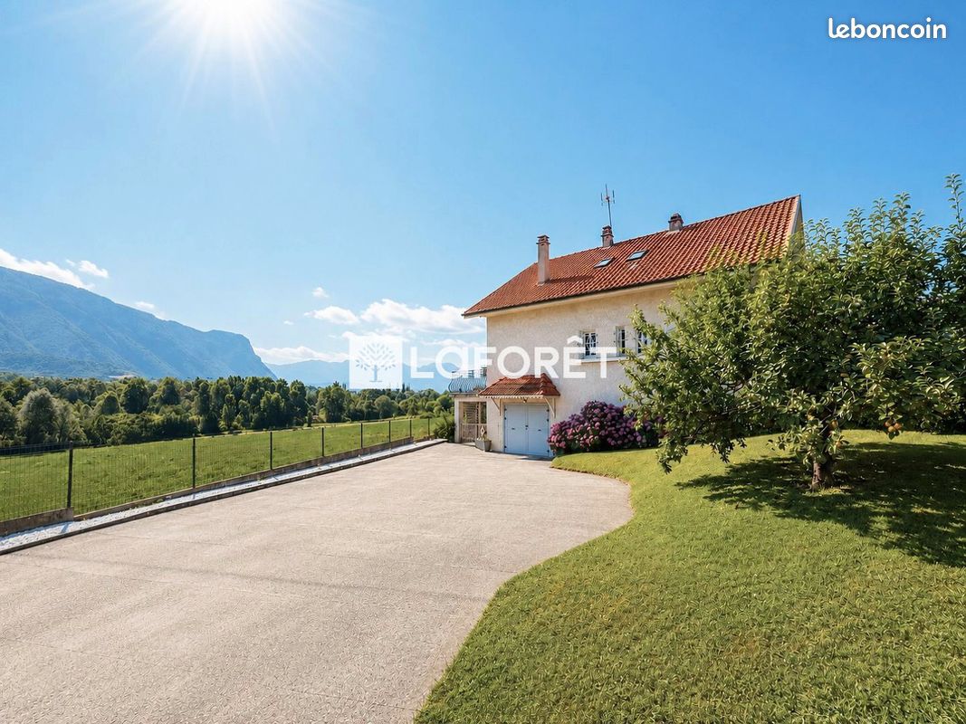 Maison 4 pièces 114 m² · à Saint-Baldoph · 114 m² · 360 000 €