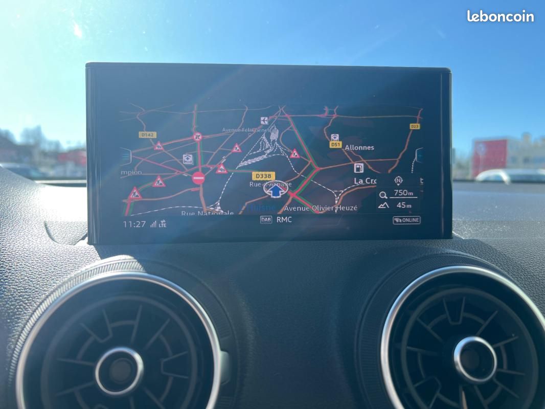 Audi Q2 35 TFSI 150 S tronic 7 S line (image 15)