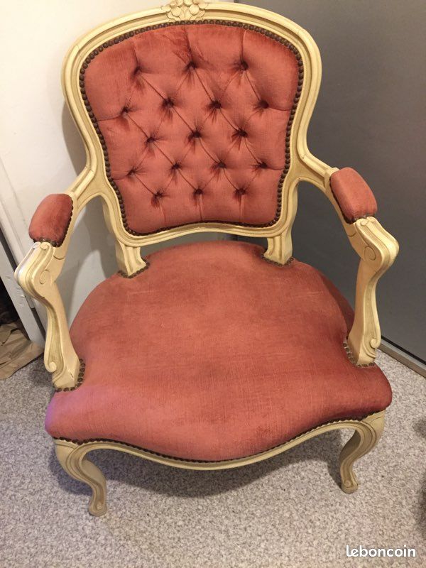 Fauteuils cabriolets style Louis 15 (image 2)
