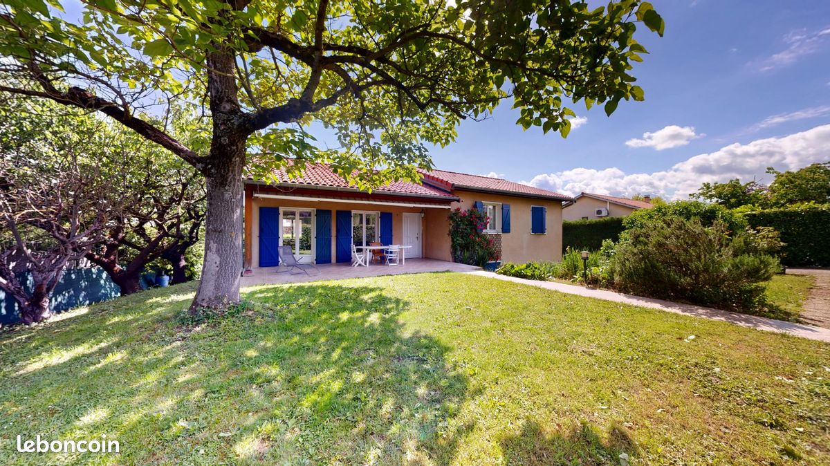 Maison 6 pièces 122 m² · à Chazay-d'Azergues · 122 m² · 440 000 €
