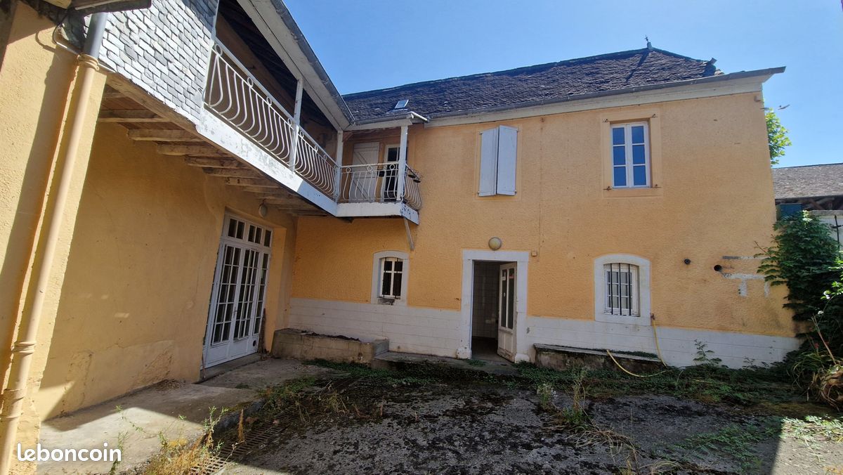 Maison 7 pièces 90 m² · à Eysus · 90 m² · 189 000 €