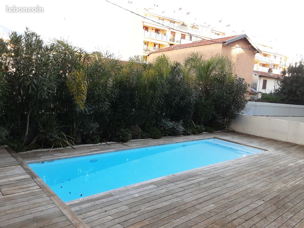 Appartement 1 pièce 23 m² · à Roquebrune-Cap-Martin · 23 m² · 850 €/mois