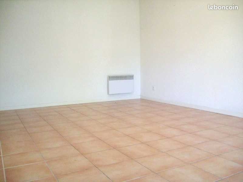 Appartement 2 pièces 46 m² · à Coutras · 46 m² · 499 €/mois
