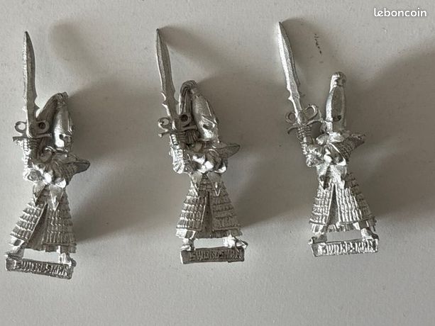 Addicted to Chaos: Exercice: Maître des épées Haut Elfe
