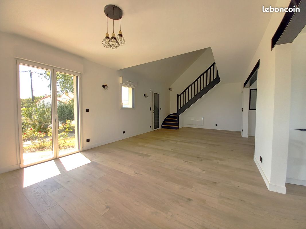 Maison 5 pièces 133 m² · à Oudon · 133 m² · 1 285 €