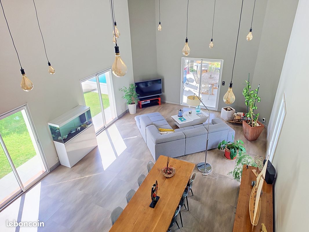 Maison 7 pièces 181 m² · à Labège · 181 m² · 595 000 €