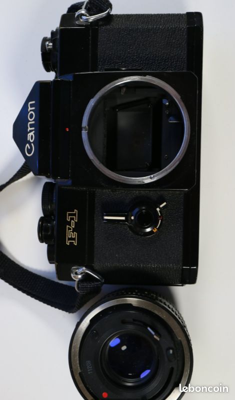 Canon F-1 / F1 SLR 35mm Film & FD 50mm f1.8 (image 5)