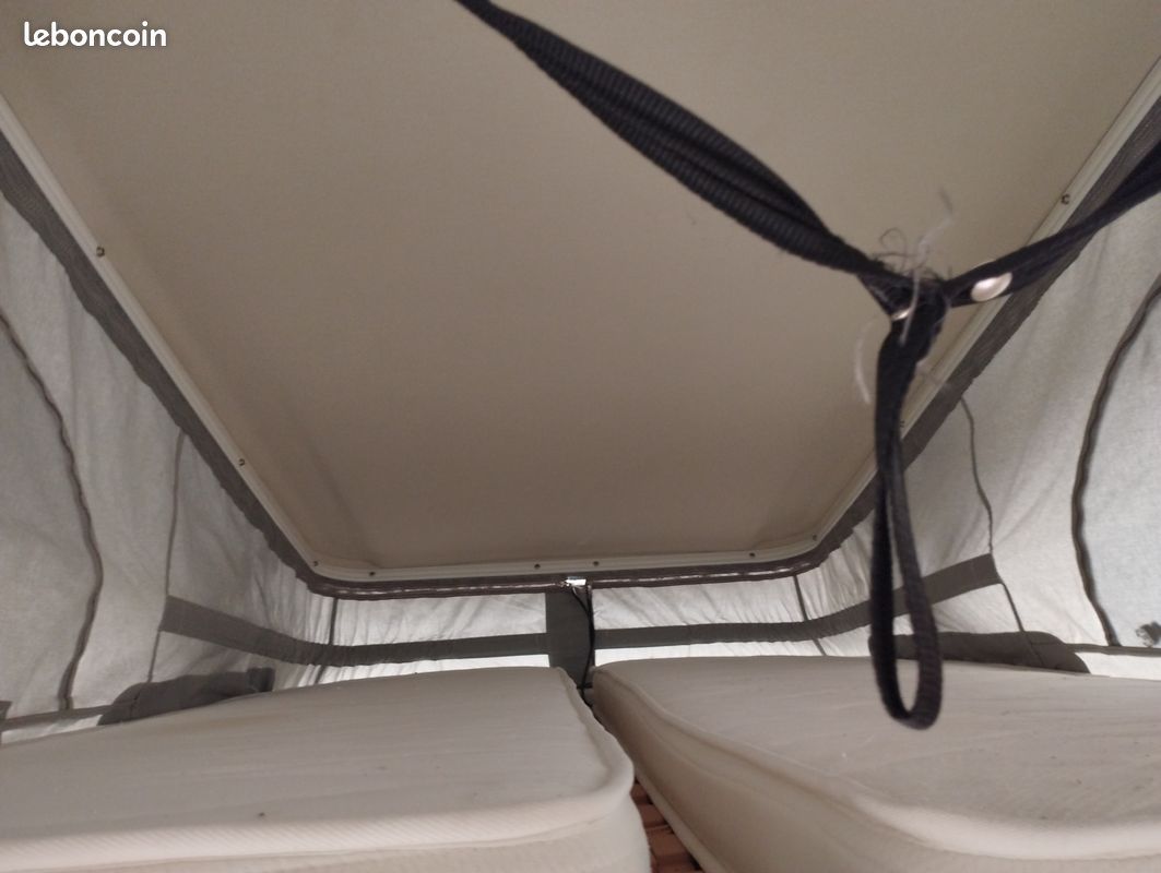 Chausson V594 First Line toit pop-up 2024 (image 11)
