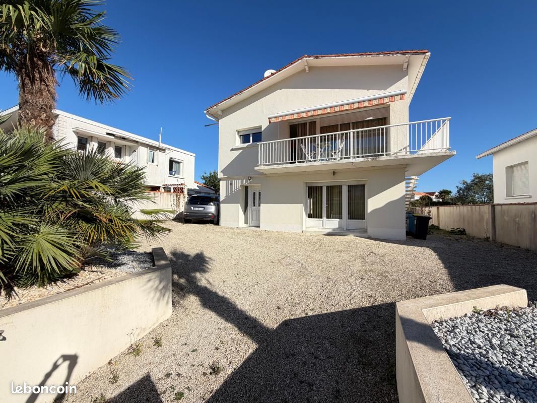 Maison 6 pièces 154 m² · à Vaux-sur-Mer · 154 m² · 686 400 €