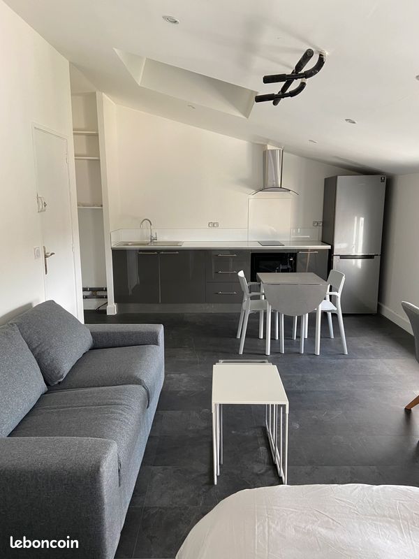 Appartement 1 pièce 30 m² · à Nanterre · 30 m² · 1 000 €
