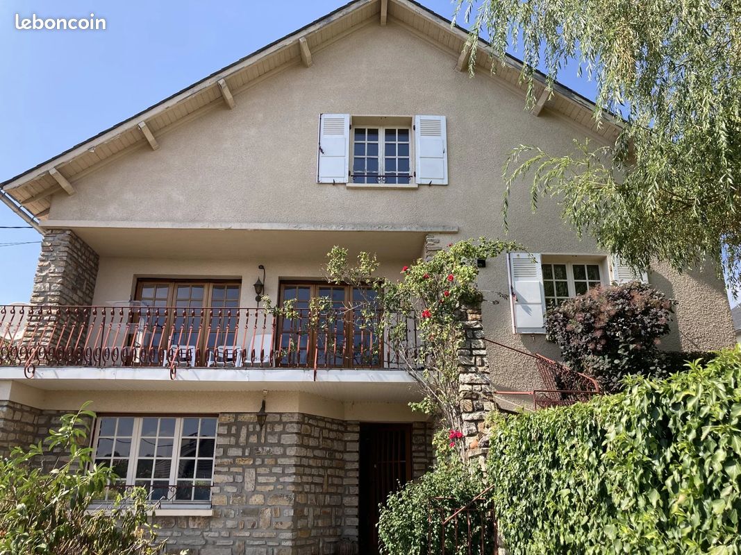 Maison 7 pièces 170 m² · à Saint-Flour · 170 m² · 199 500 €